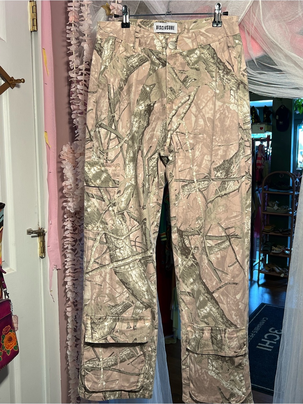 Disclosure Women's Pink undertones Camo Wide Leg Jeans Size 11/30